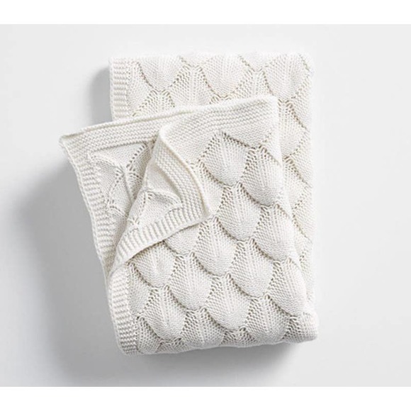 Pottery Barn Bedding Pottery Barn Bubble Knit Baby Blanket Cream